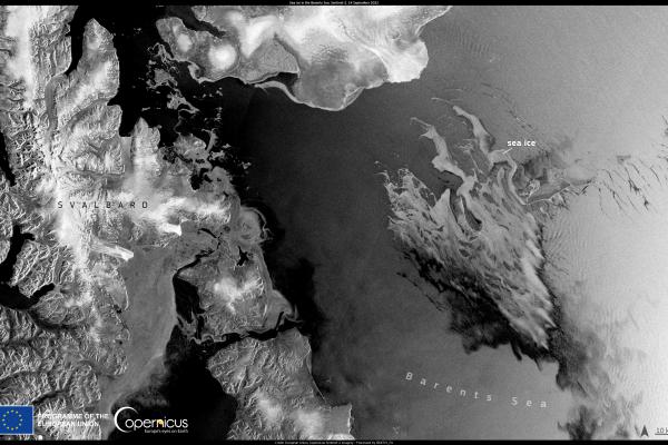 This image, acquired by the Copernicus Sentinel-1A satellite on 12 January 2023, provides evidence of the absence of sea ice south of the Svalbard archipelago.